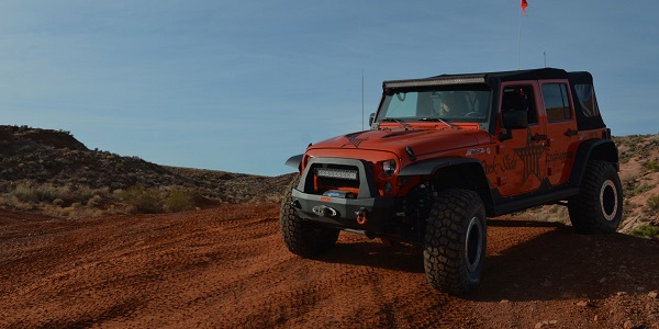 jeep dengan bemper rock slide engineering